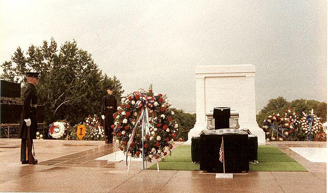 640px-Tomb_vietnam_deathwatch